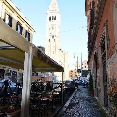 Casa Iris * רומא